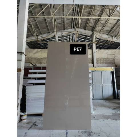 PE7